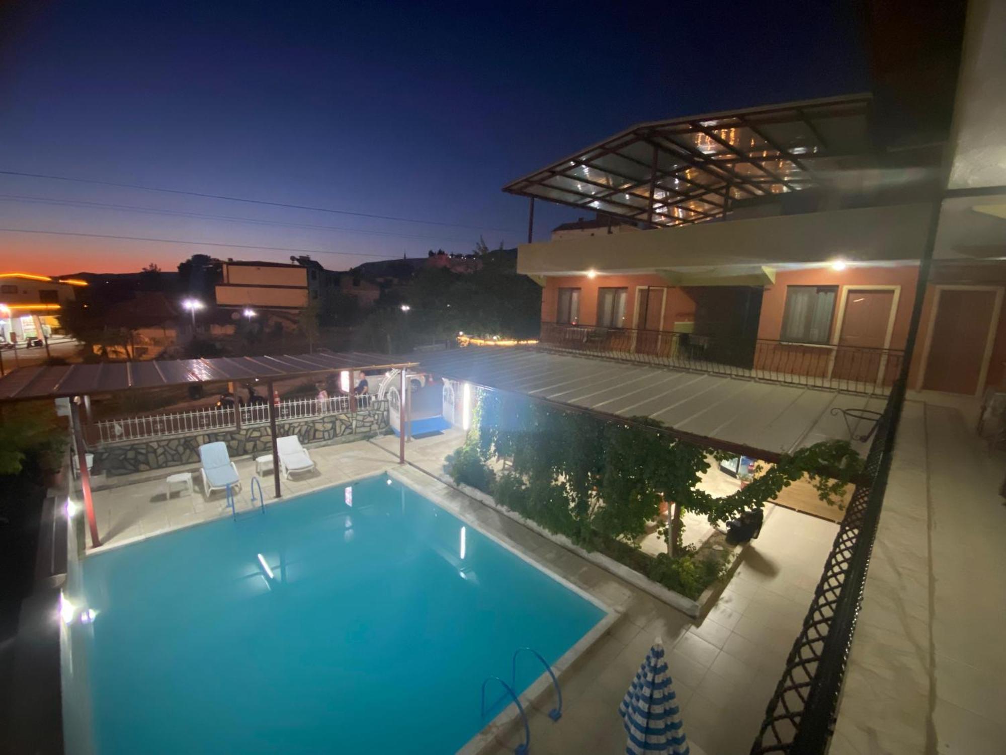Beyaz Kale Hotel Pamukkale Exterior photo